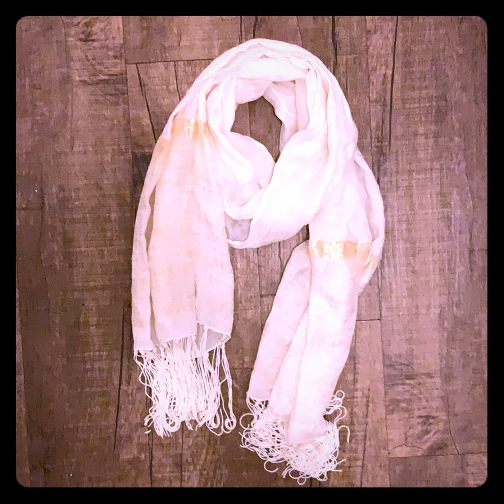 Ultra Luxe Metallic Gold / Ivory Scarf with Fringe